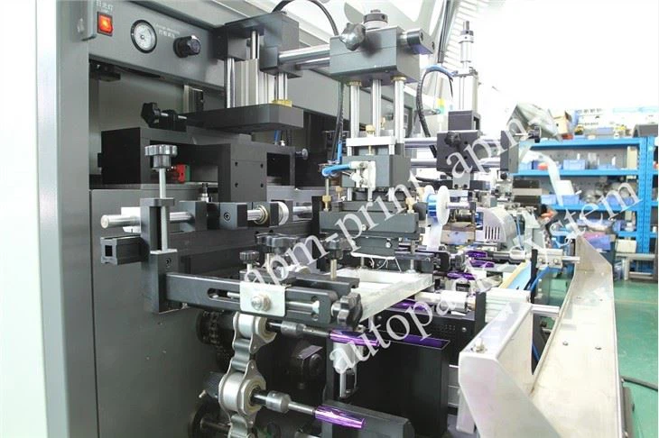 automatic chain type screen printer.JPG